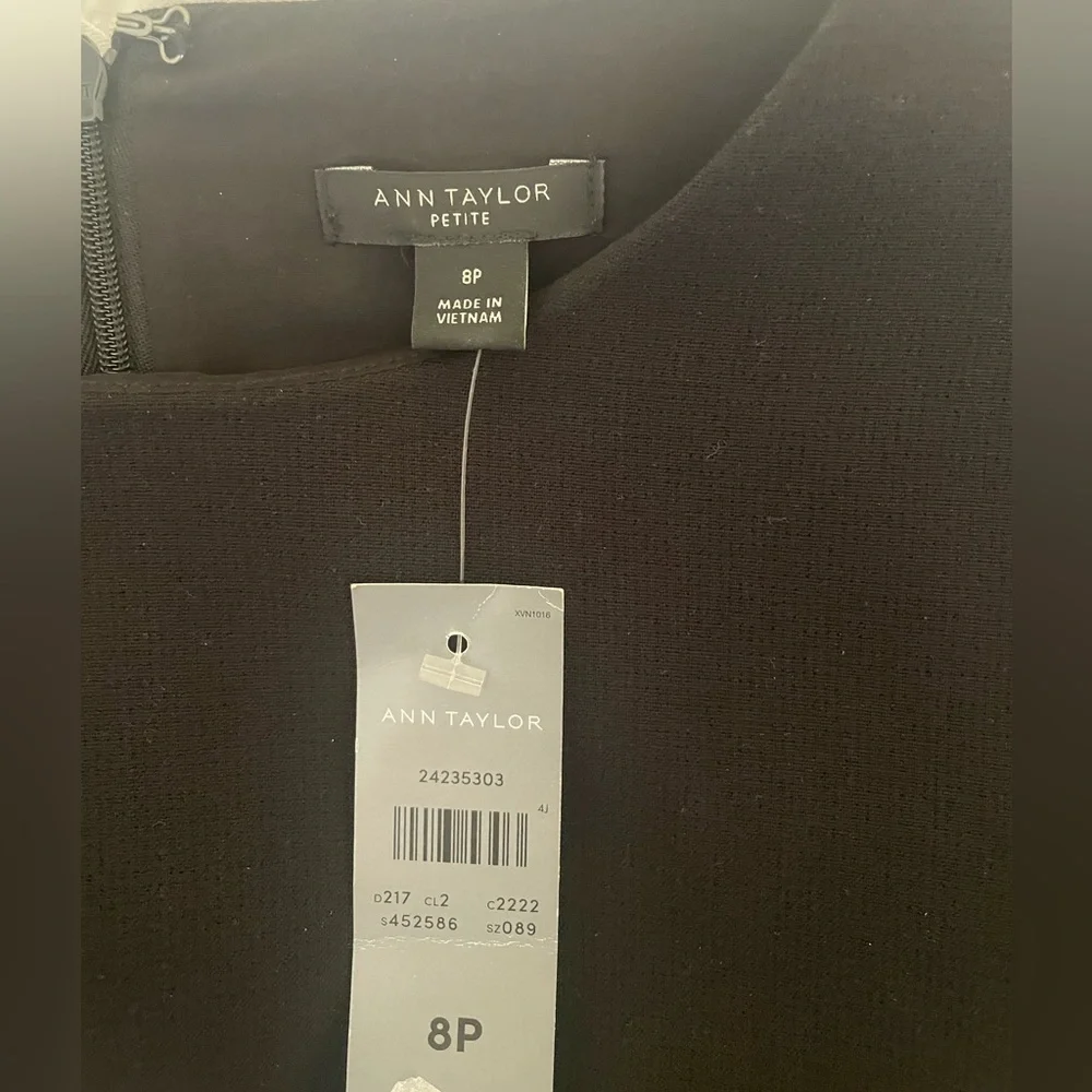 Ann Taylor Black Bell Sleeve A line Shift Dress 8P NWT - Picture 5 of 16